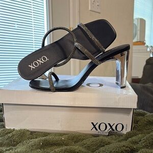 💎XOXO Women's Black Strappy Sparkle Heeled Sandals💎